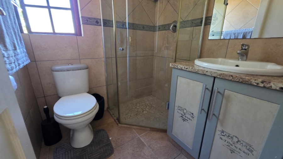 4 Bedroom Property for Sale in Heatherlands Western Cape